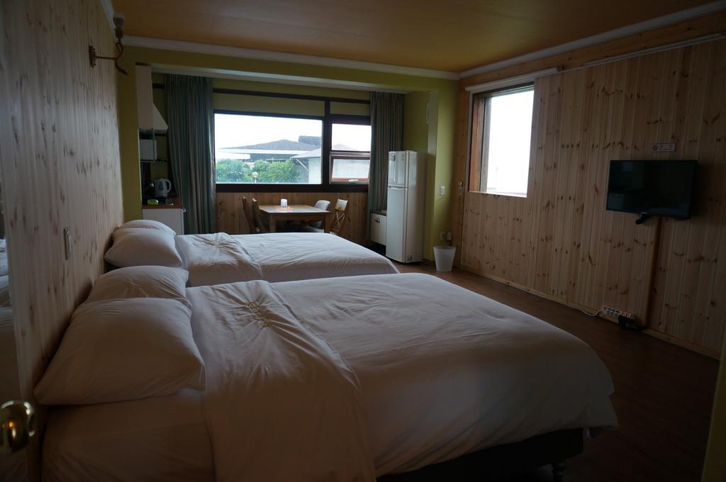 Park Beach Hotel Jeju Zimmer foto